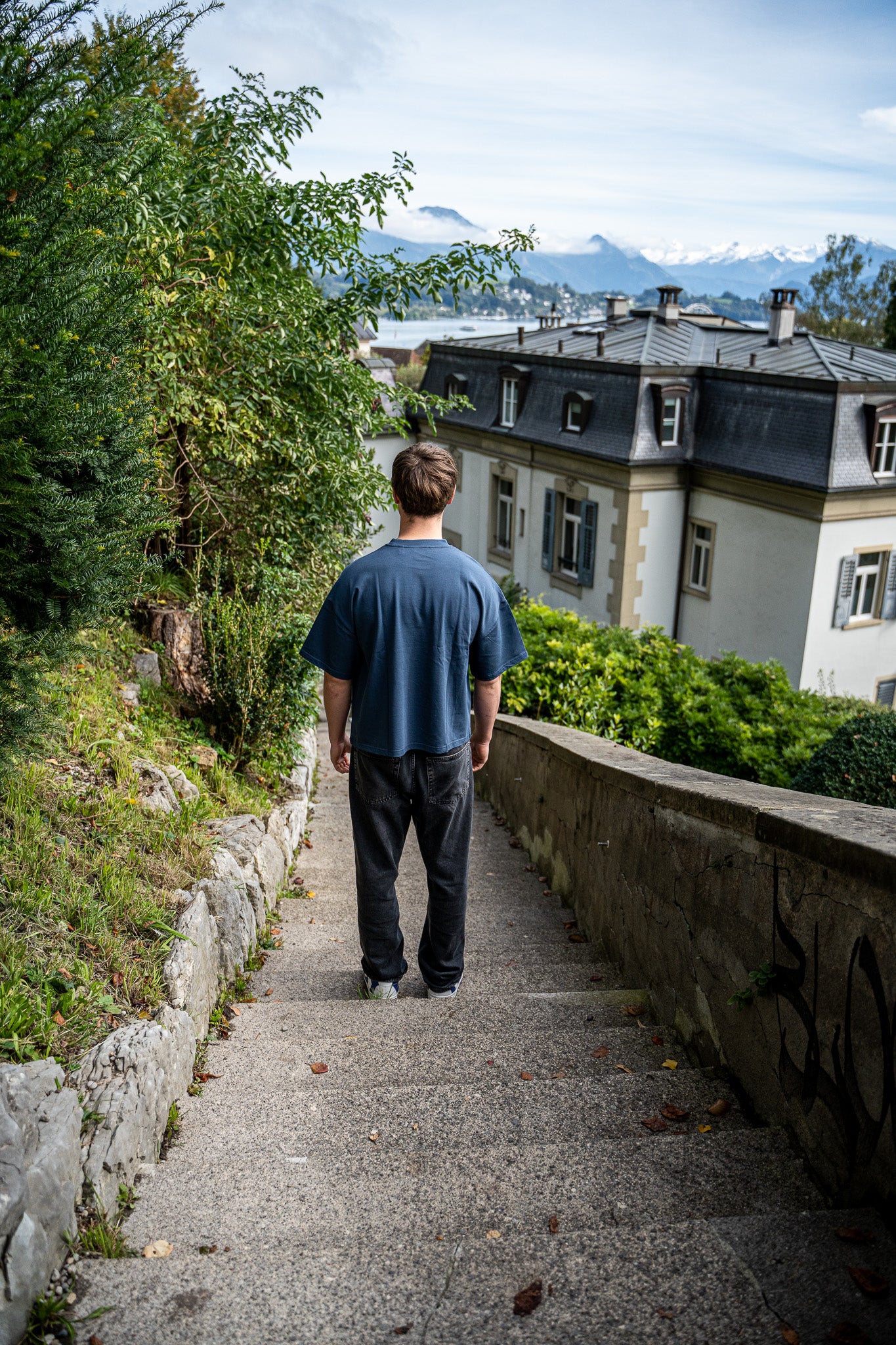 Time Travel T-Shirt Navy Blue