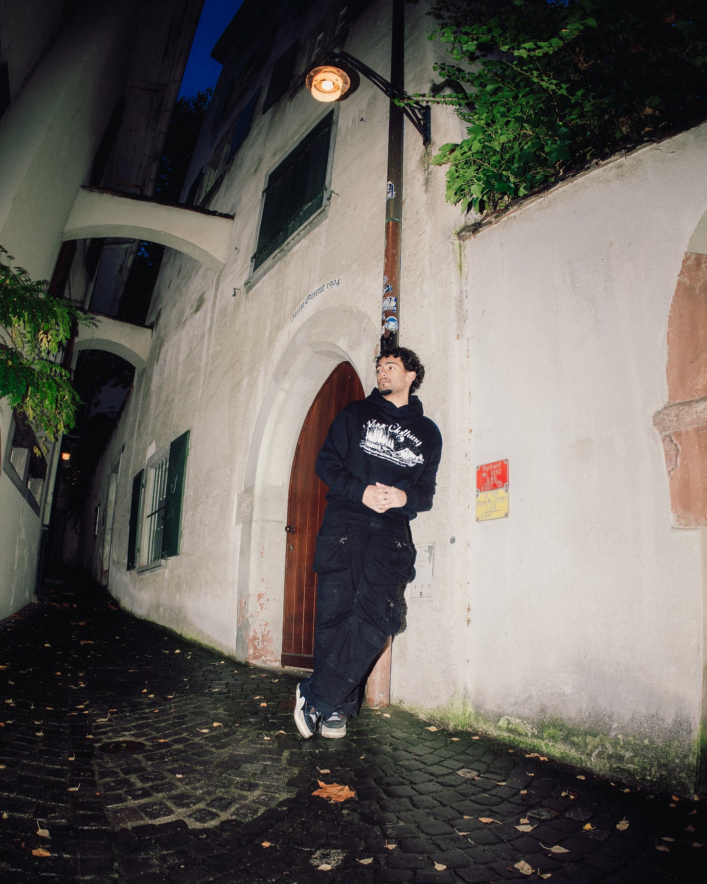 Silence Hoodie Black